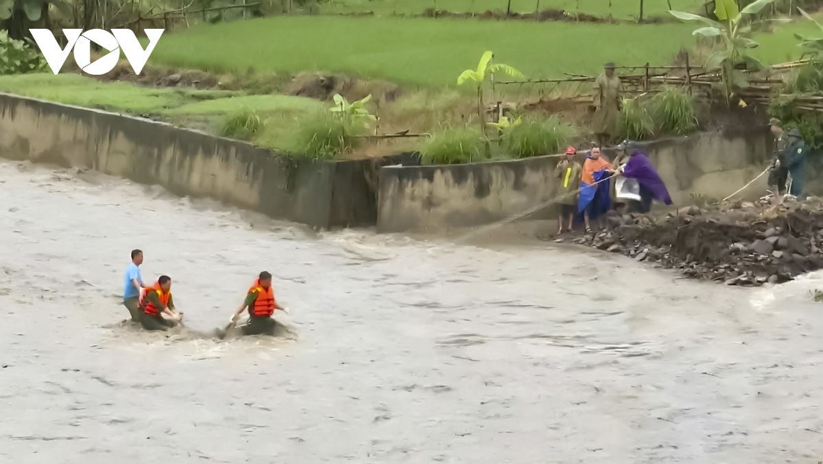 Tìm thấy thi thể người dân bị lũ cuốn trôi ở Mường Chà (Điện Biên)