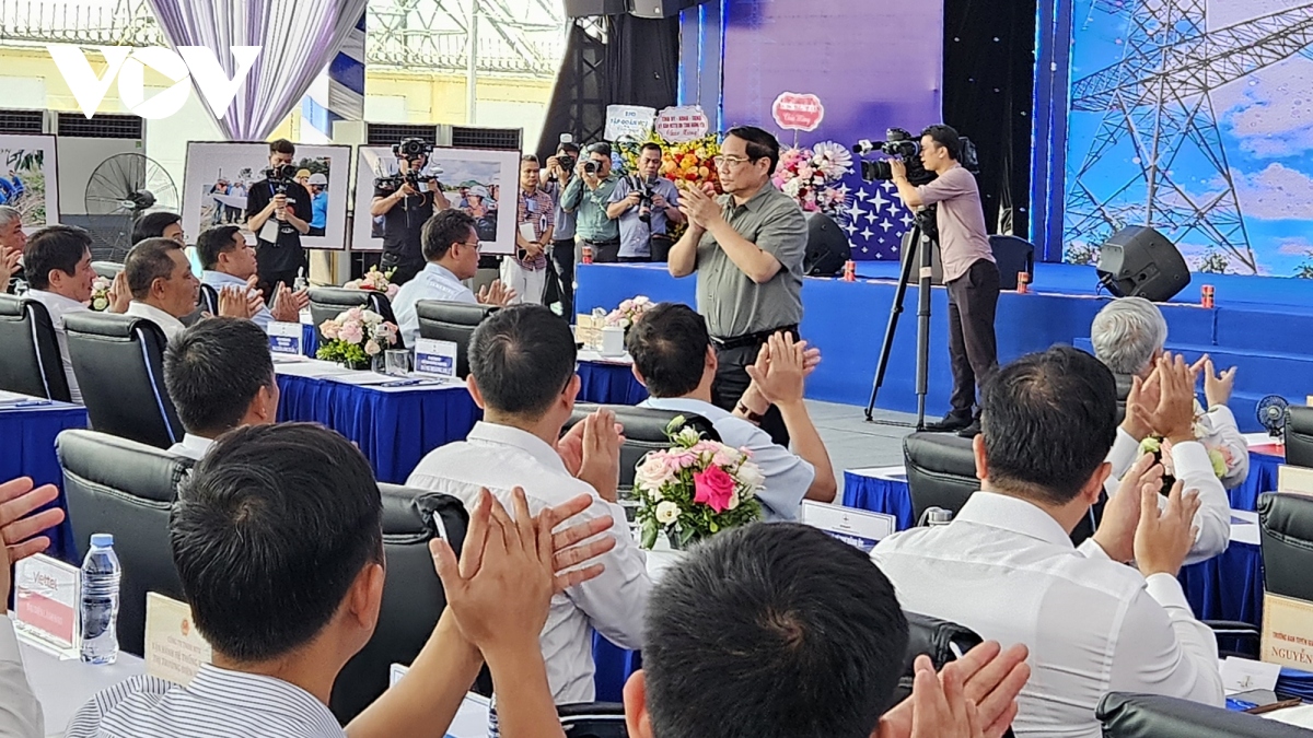 thu tuong du le khanh thanh du an duong day 500 kv mach 3 quang trach - pho noi hinh anh 1