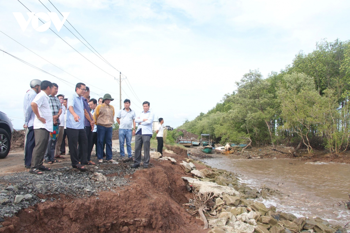 bac lieu De bien Dong bi sat lo nghiem trong hinh anh 1