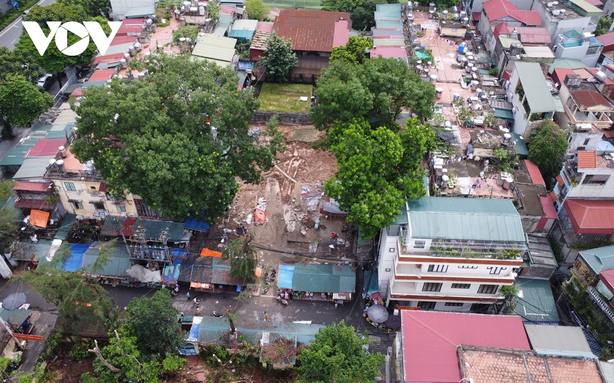 be nuoc ngam pccc o cac khu tap the dong duc khien nguoi ha noi yen tam hon hinh anh 2