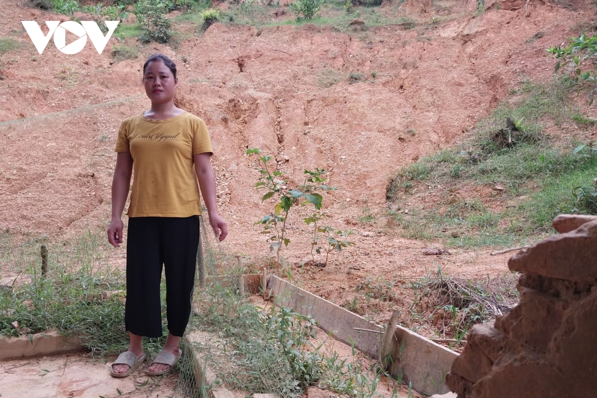 nguoi dan vung sat lo o tuyen quang Di khong duoc, o chang xong hinh anh 1