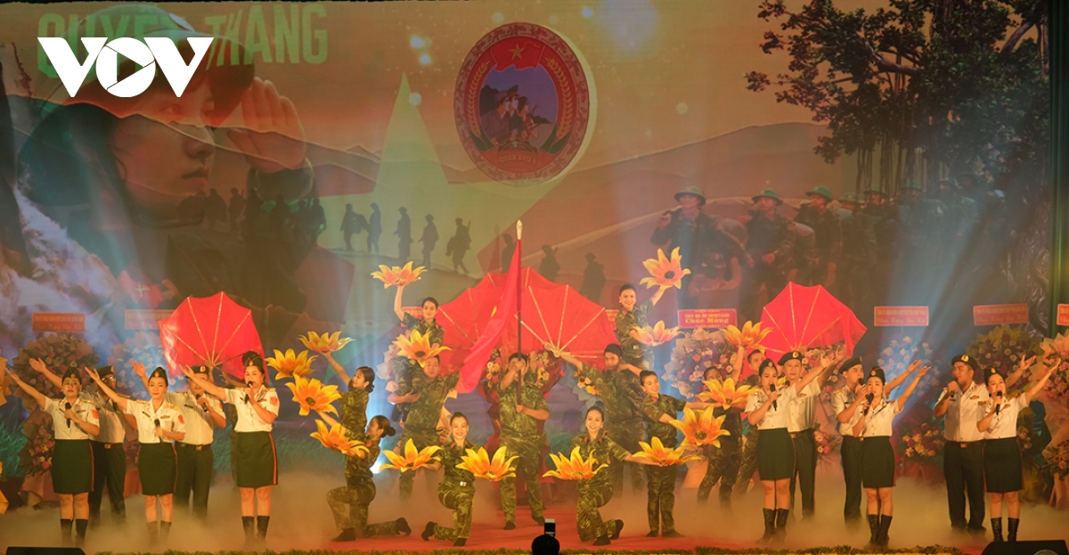 quân khu 5 phát huy tinh thần Đoàn kết- kỷ cương - sáng tạo - quyết thắng hình ảnh 2 quan khu 5 phat huy tinh than Doan ket- ky cuong - sang tao - quyet thang hinh anh 2