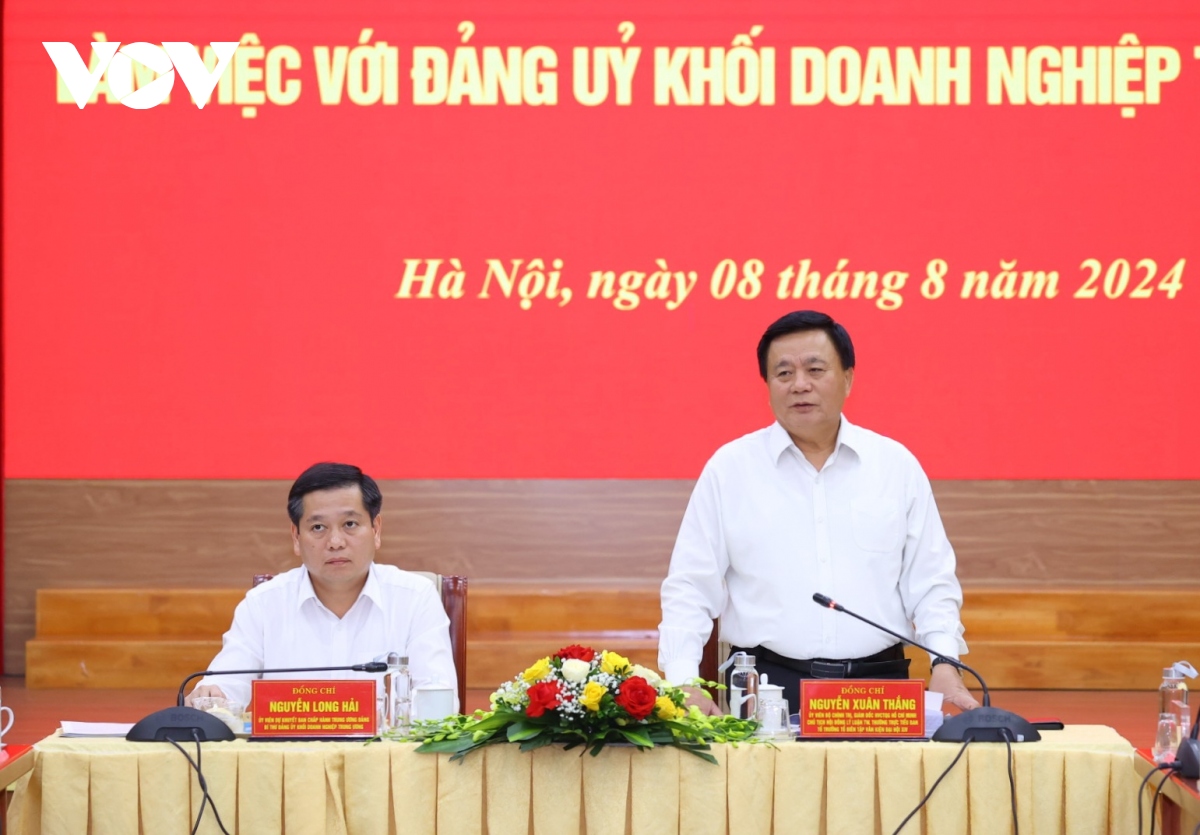 Doan tieu ban van kien Dai hoi xiv cua Dang lam viec voi Dang uy khoi doanh nghiep tU hinh anh 1