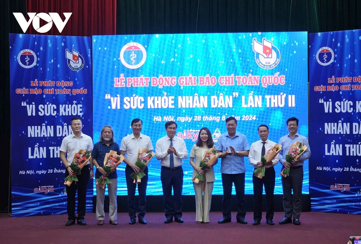 bo y te phat dong giai bao chi toan quoc vi suc khoe nhan dan hinh anh 1