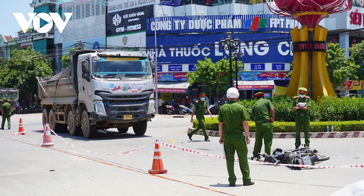 tai nan giao thong tai quang ngai khien 1 phu nu tu vong hinh anh 3