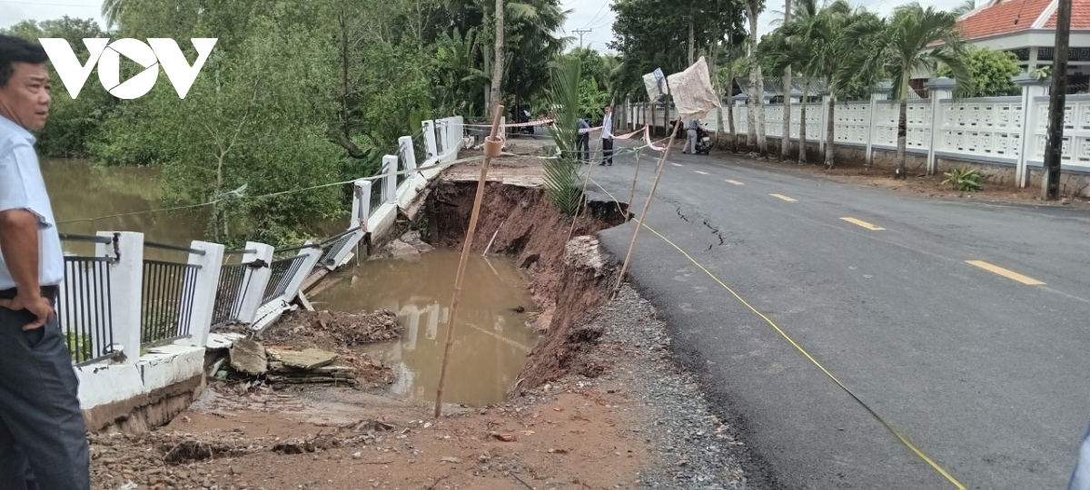 vĩnh long bước vào mùa mưa tình hình sạt lở diễn biến phức tạp hình ảnh 5 vinh long buoc vao mua mua tinh hinh sat lo dien bien phuc tap hinh anh 5
