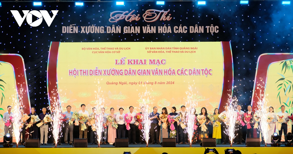 khai mac hoi thi dien xuong dan gian van hoa cac dan toc tai quang ngai hinh anh 1