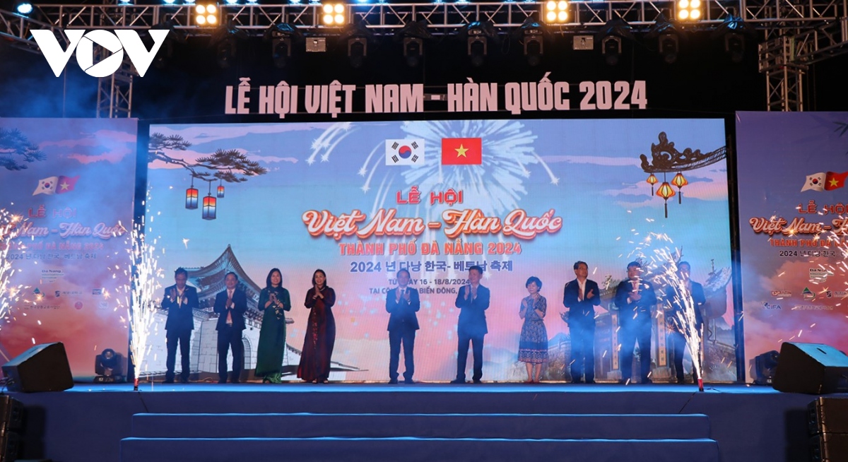 soi dong le hoi viet nam - han quoc tai Da nang hinh anh 1