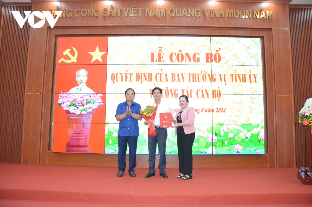 soc trang cong bo quyet dinh ve cong tac can bo hinh anh 2