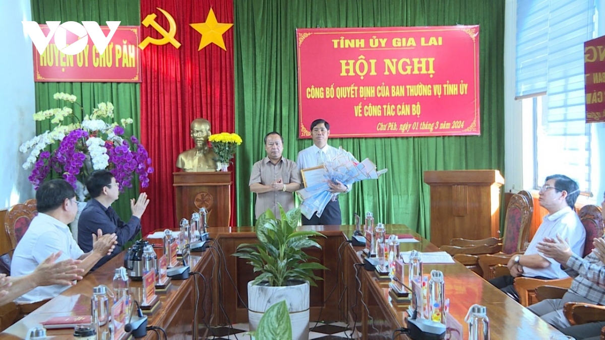 Ông trần minh sơn được giới thiệu để bầu uỷ viên ban thường vụ tỉnh uỷ gia lai hình ảnh 2 Ong tran minh son duoc gioi thieu de bau uy vien ban thuong vu tinh uy gia lai hinh anh 2