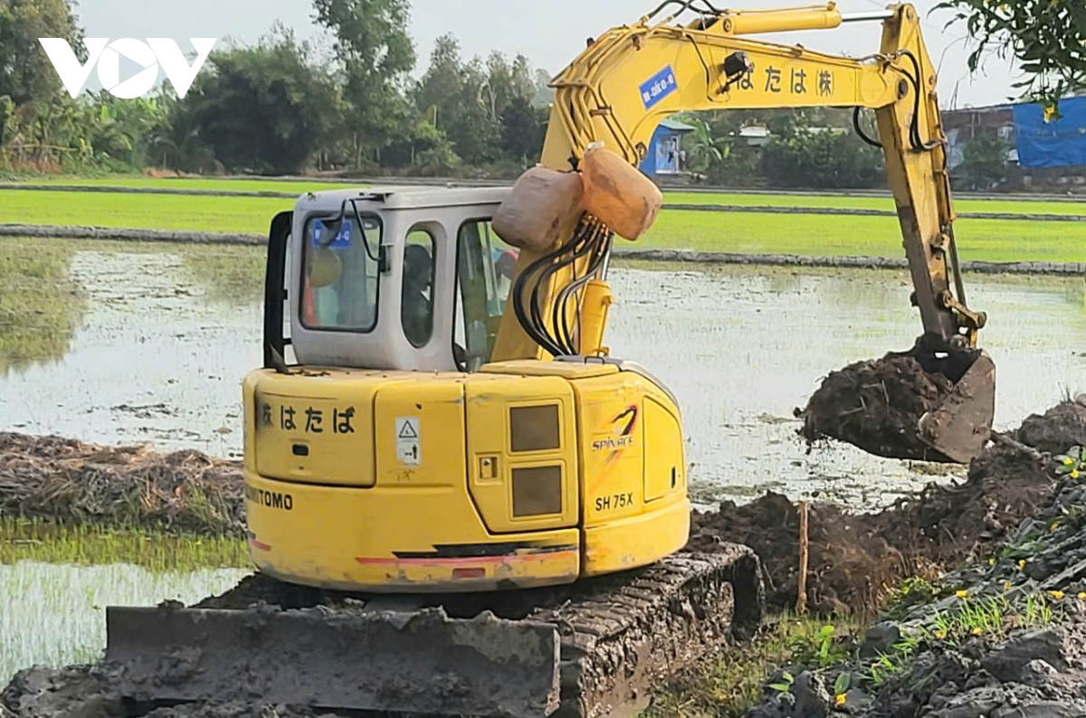 hau giang trien khai nhieu bien phap chu dong ung pho lu noi dong hinh anh 1