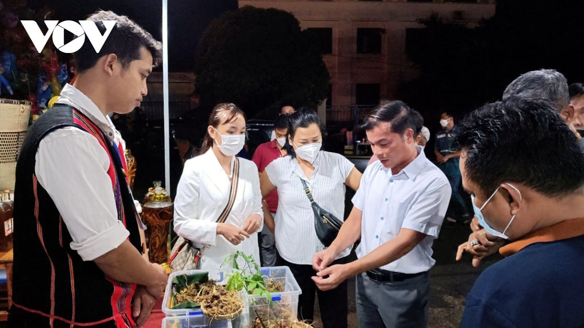 phát triển thương hiệu quốc gia từ tổng hòa 3 giá trị cốt lõi hình ảnh 2 phat trien thuong hieu quoc gia tu tong hoa 3 gia tri cot loi hinh anh 2