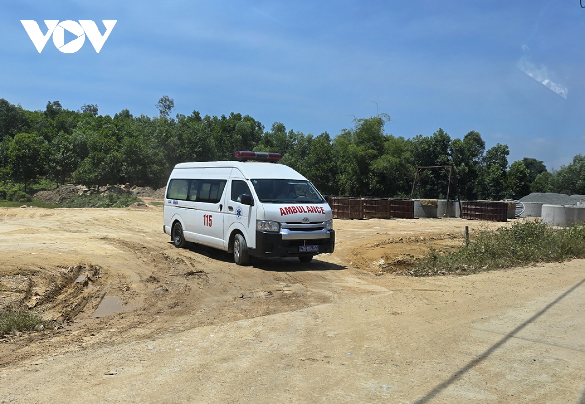 hoa vang thong tin vu nguoi phu nu tu vong khu vuc thi cong cao toc hinh anh 3