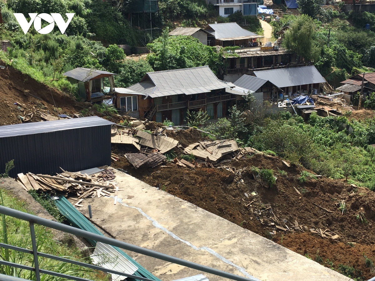 bac yen khan truong di doi 12 ho dan ra khoi vung co nguy co sat lo hinh anh 1