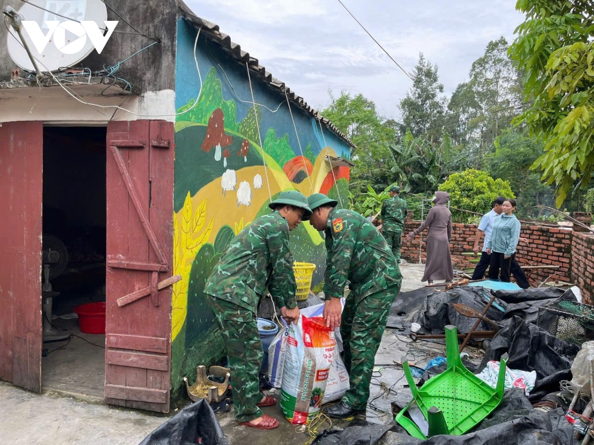 sieu bao yagi giam cap, co xu huong hoi nhich len tren hinh anh 18