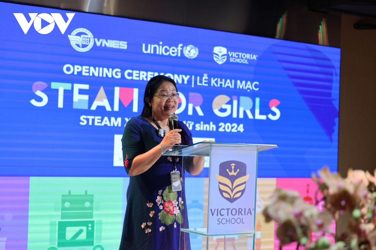 cac thi sinh steam for girls san sang cho hanh trinh kham pha va sang tao hinh anh 4