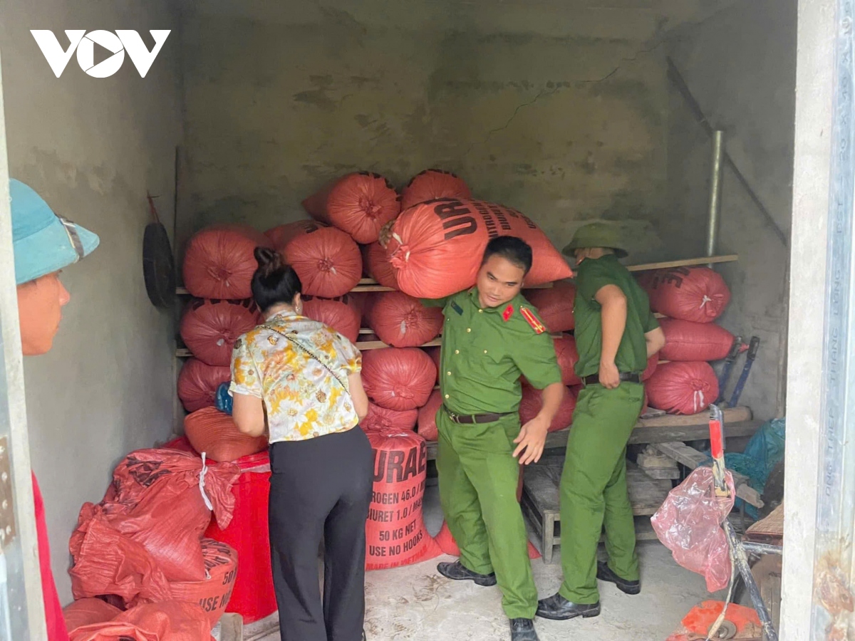 truc tiep bao so 3 dang tren dat lien quang ninh, hai phong, giat cap 16 hinh anh 45