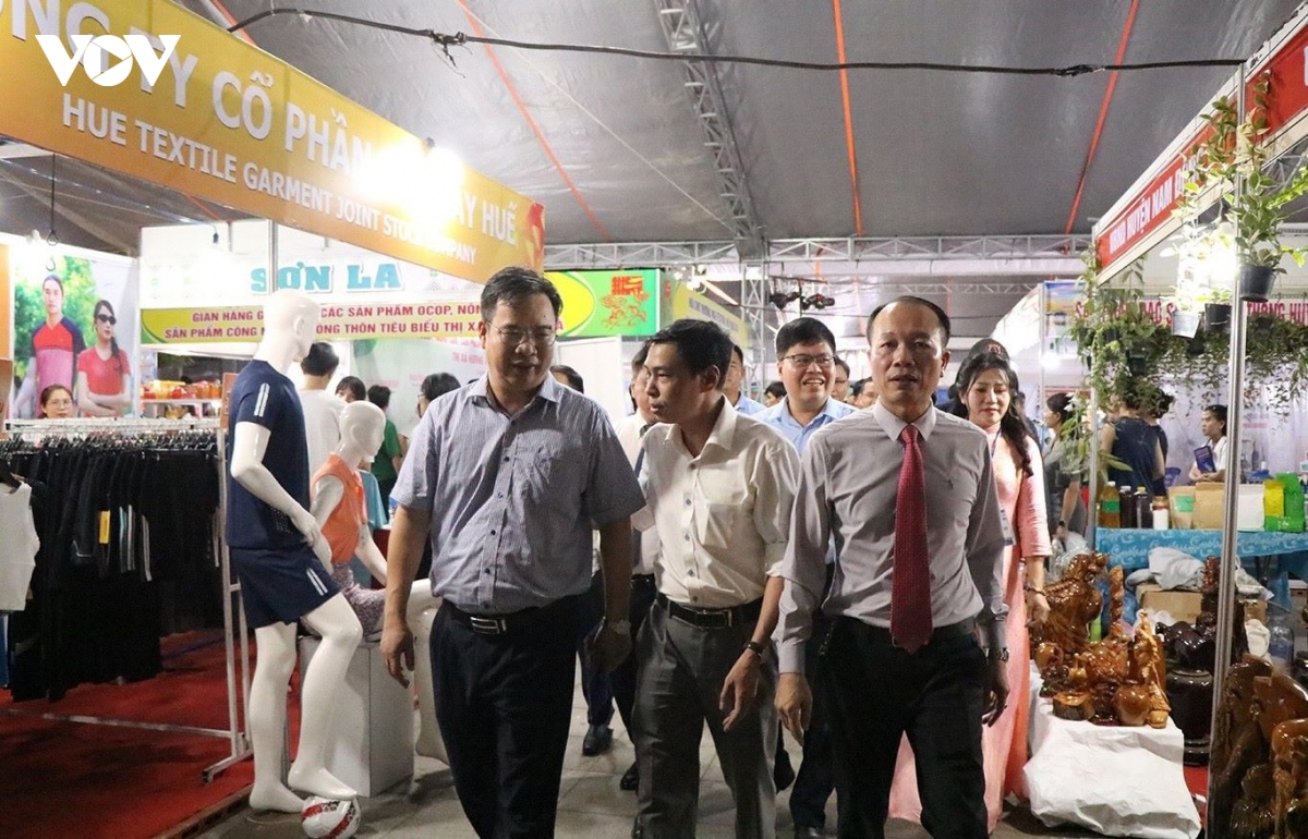 Hội chợ Thương mại Festival Huế 2024 hướng về đồng bào miền Bắc