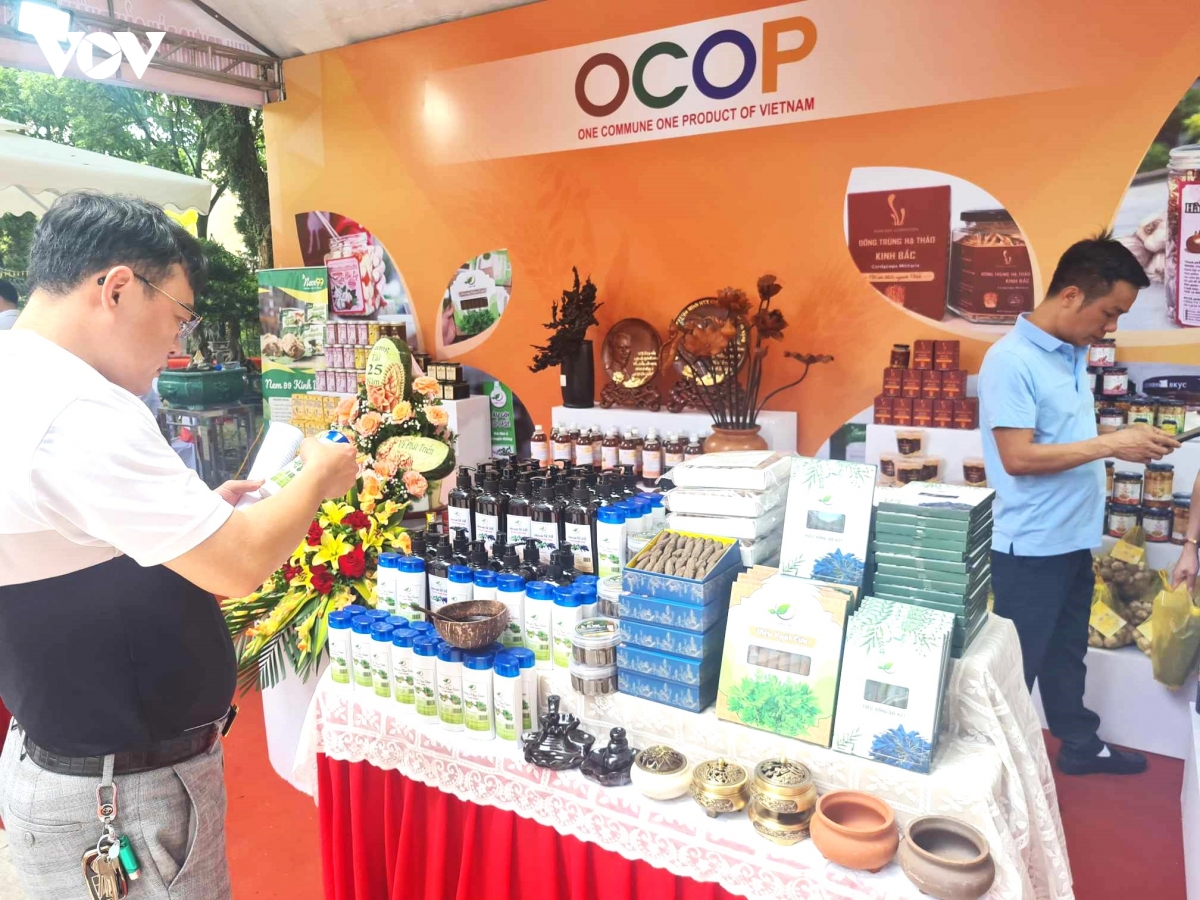 nang cao gia tri san pham ocop bac ninh hinh anh 2