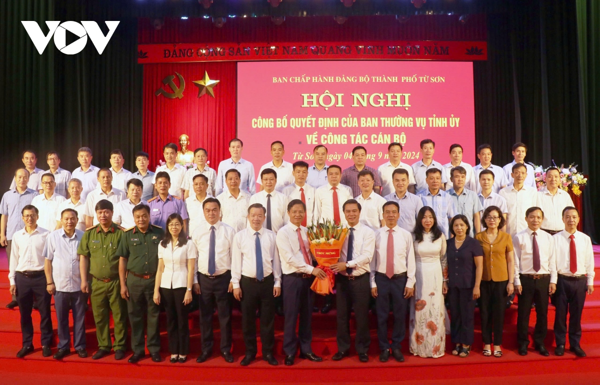 bac ninh cong bo quyet dinh dieu dong can bo hinh anh 3