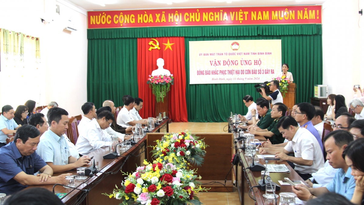 cac bo nganh, dia phuong, to chuc tiep tuc phat dong ung ho dong bao vung lu hinh anh 10