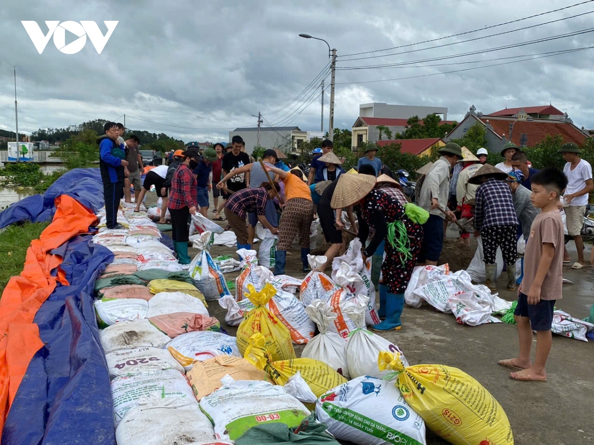 lu song cau vuot bao dong 3, bac ninh di doi tren 450 ho dan khu pho Dau han hinh anh 1