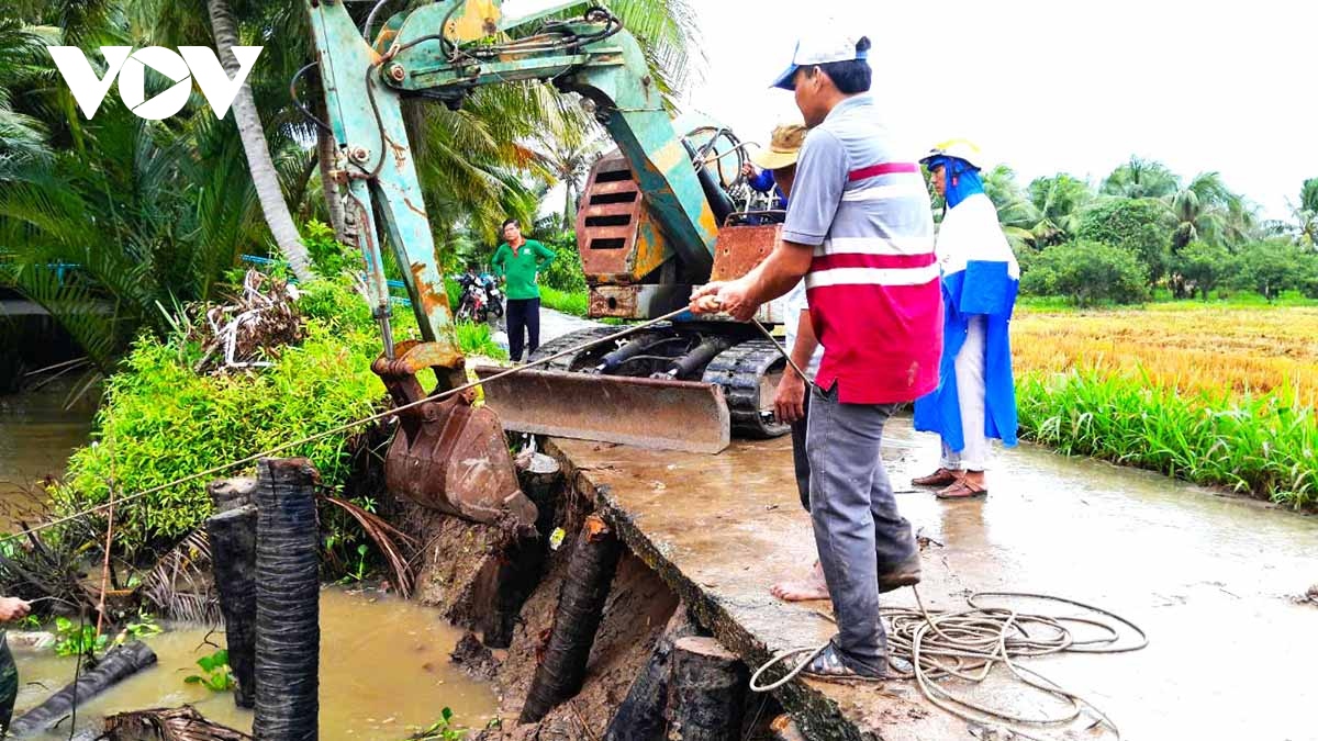 Tình hình sạt lở bờ sông ở Sóc Trăng diễn biến khó lường