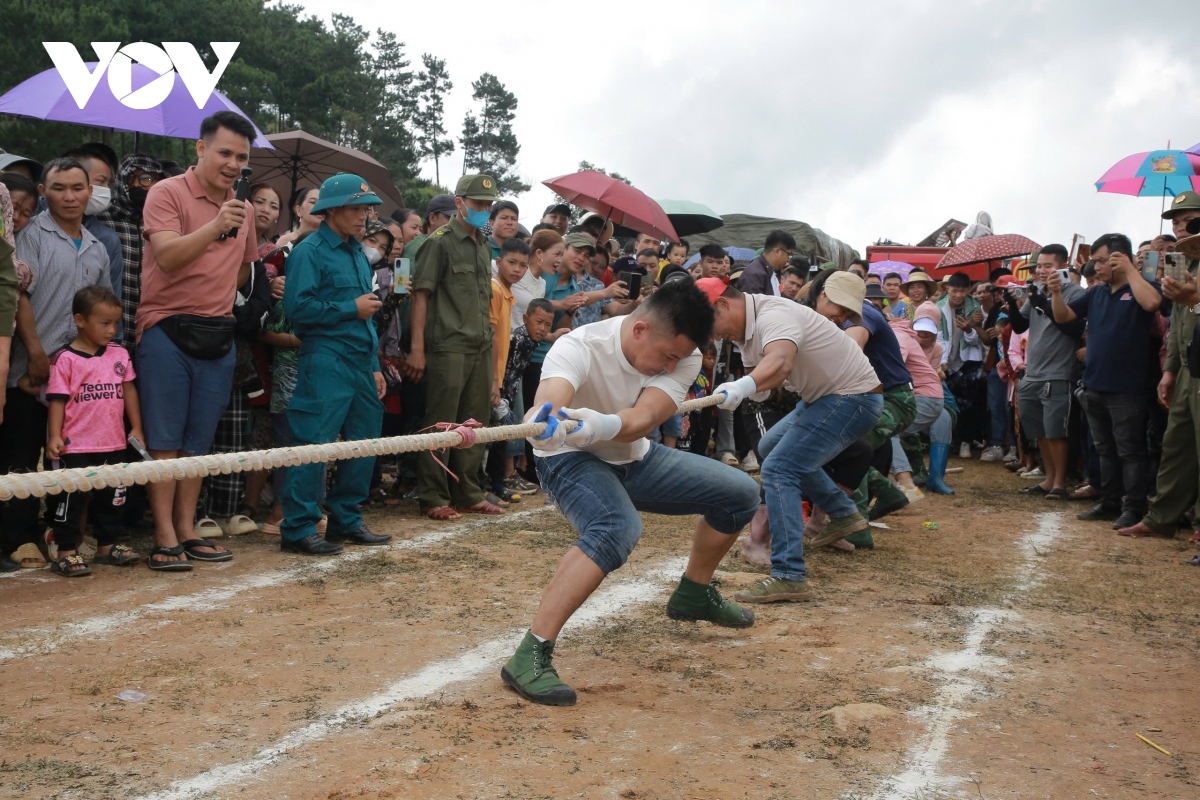 Đồng bào nơi biên giới sơn la vui đón tết Độc lập hình ảnh 3 Dong bao noi bien gioi son la vui don tet Doc lap hinh anh 3