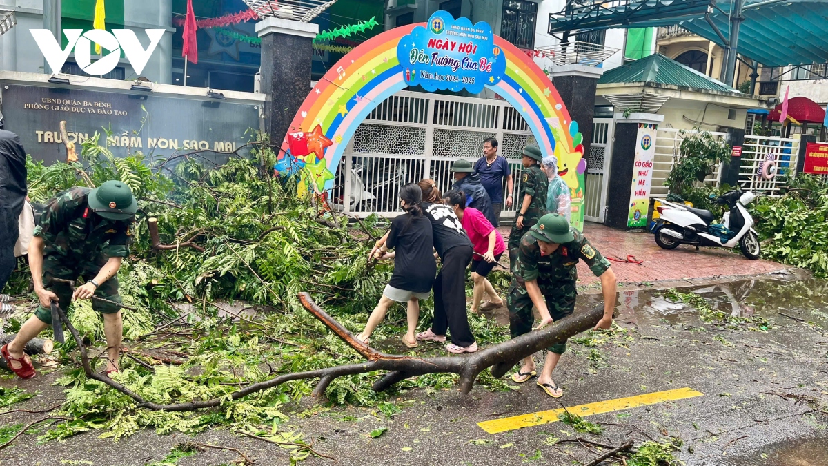 cac truong hoc o ha noi khan truong khac phuc hau qua bao so 3 hinh anh 1