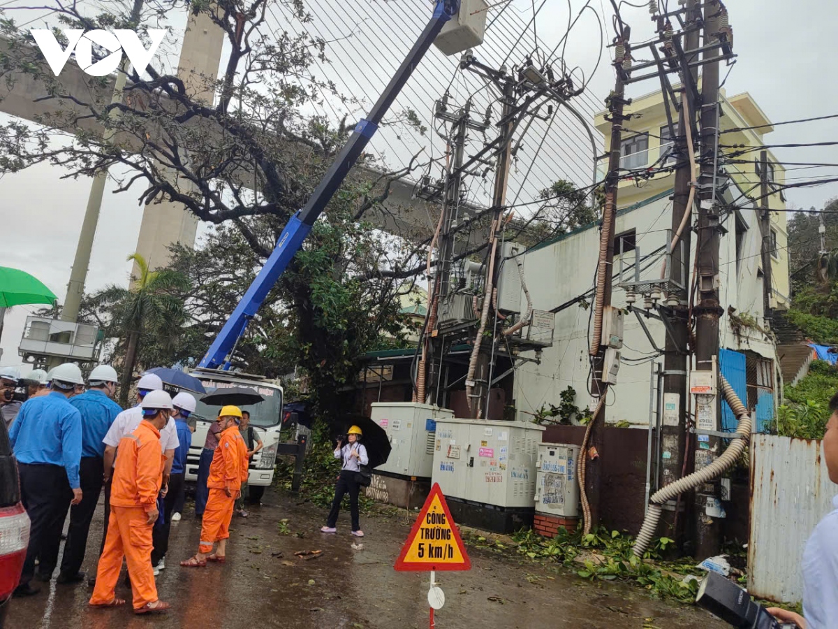 trong ngay hom nay, 100 cac mo va kcn o quang ninh duoc cap dien tro lai hinh anh 3