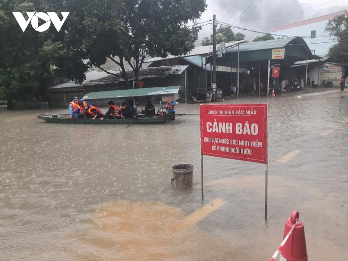 Hàng ngàn hộ dân ở Cao Bằng, Bắc Kạn bị ảnh hưởng do lũ