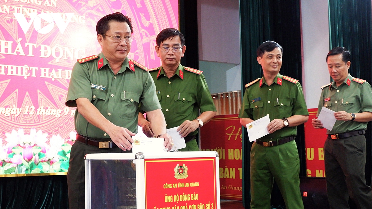 cac nganh, dia phuong ung ho nguoi dan vung bao lu hinh anh 4