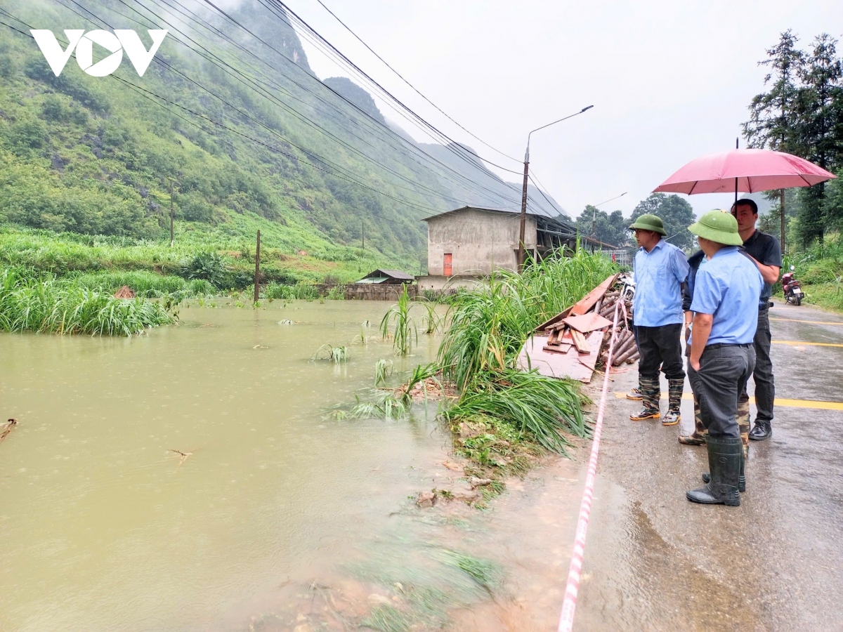 Một cháu bé ở Mèo Vạc (Hà Giang) tử vong do lũ cuốn trôi