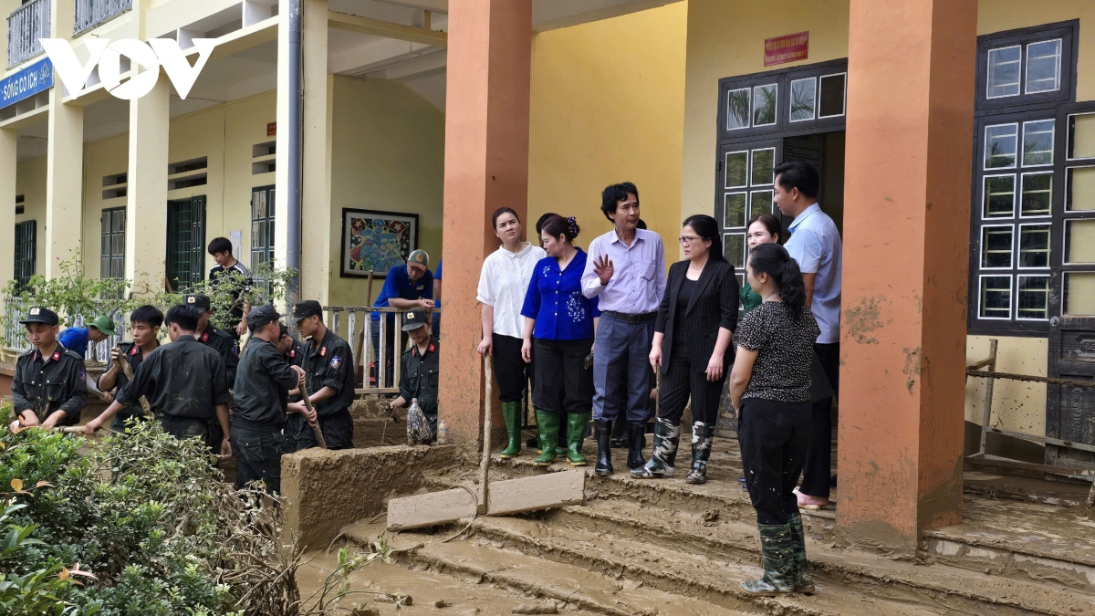 vung lu lao cai co gang de quay tro lai day va hoc hinh anh 2