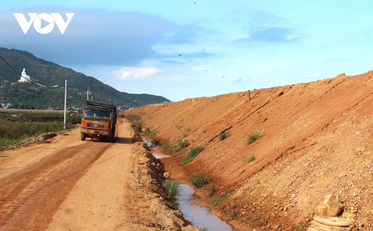 khoi thong dong chay, thoat lu tren cong trinh trong diem o binh Dinh hinh anh 4