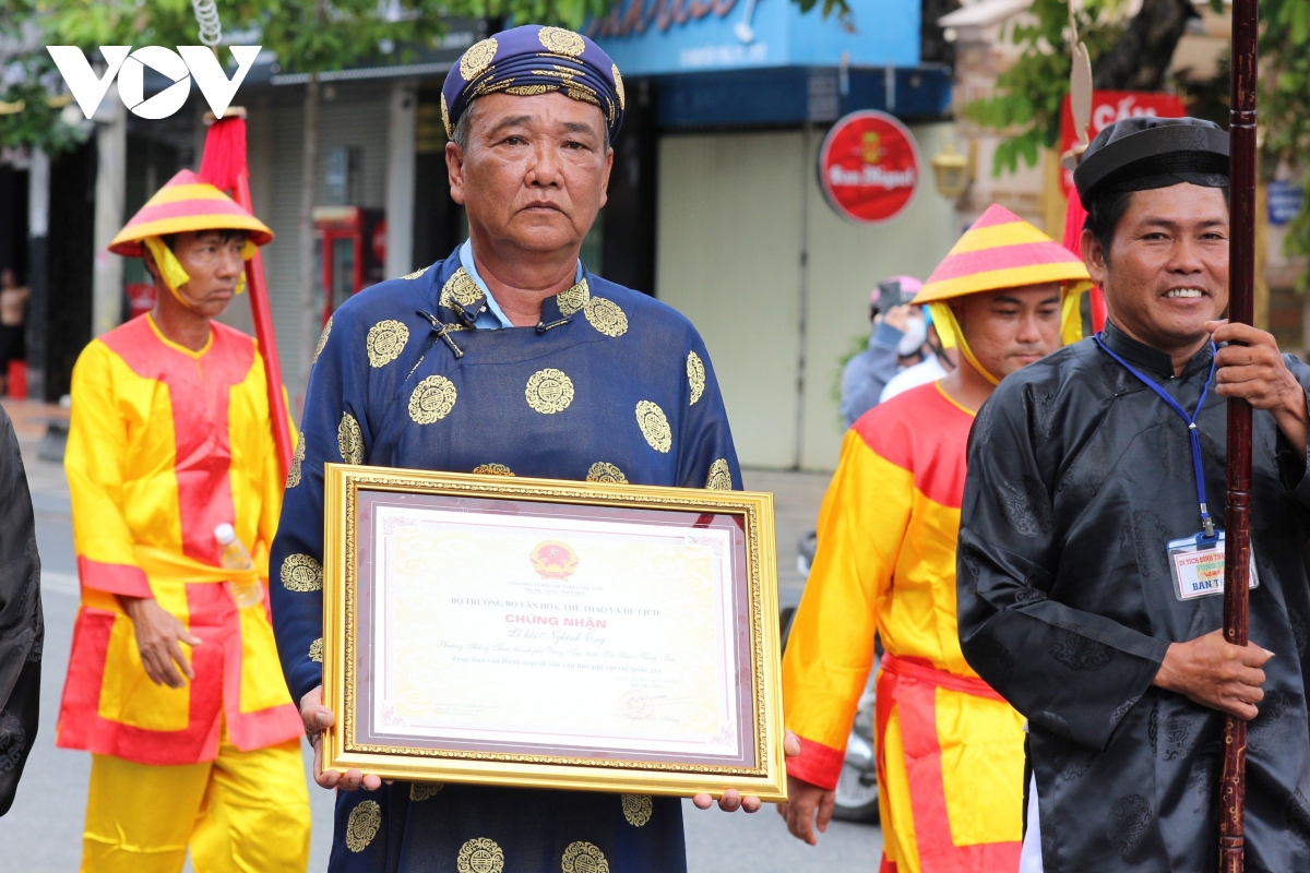 dung cac hoat dong le hoi nghinh Ong thang tam o vung tau hinh anh 2