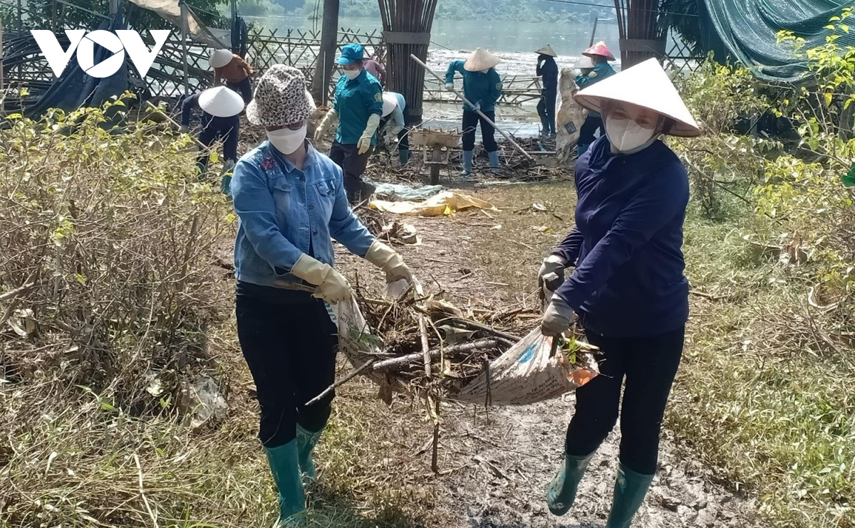 cuoi tuan khong nghi o vung ron lu nam cuong, bac kan hinh anh 15