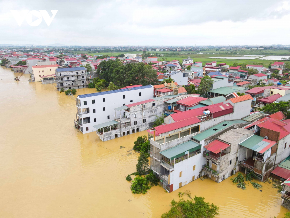 nuoc song cau tiep tuc dang cao, nhieu ho dan o bac ninh co nguy co ngap lut hinh anh 3