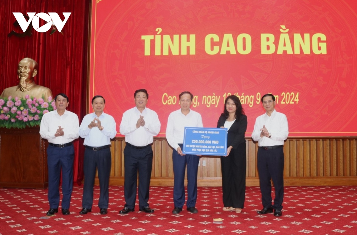 Phó Thủ tướng Bùi Thanh Sơn làm việc với lãnh đạo tỉnh Cao Bằng