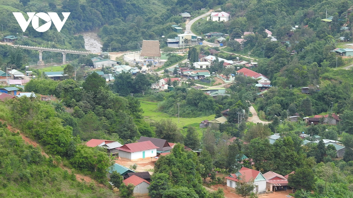 cac huyen vung cao kon tum san sang phuong an khai giang trong tinh huong mua lu hinh anh 2