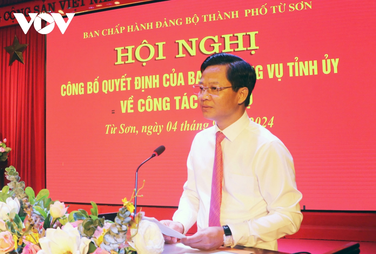 bac ninh cong bo quyet dinh dieu dong can bo hinh anh 2