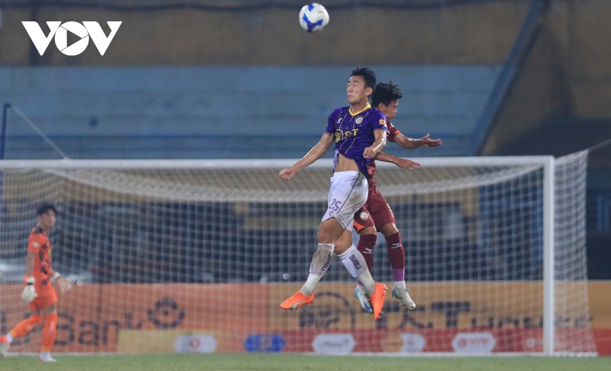 van quyet toa sang, ha noi fc nhoc nhan thang binh Dinh hinh anh 8