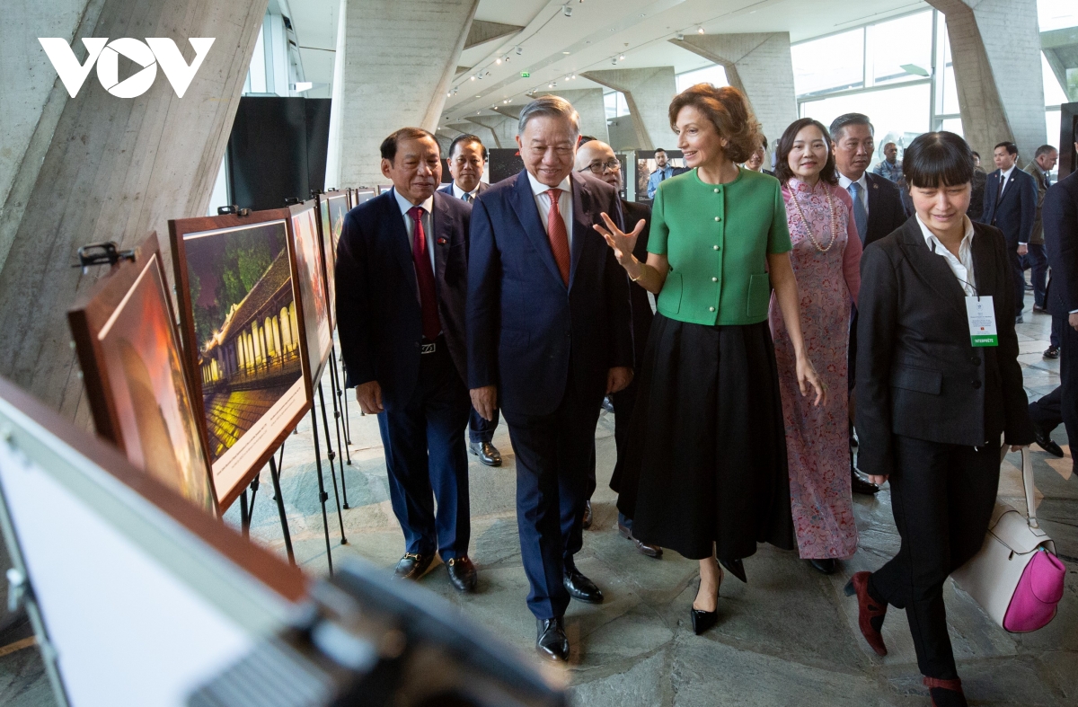 Tổng Bí thư, Chủ tịch nước Tô Lâm gặp Tổng Giám đốc Tổ chức UNESCO