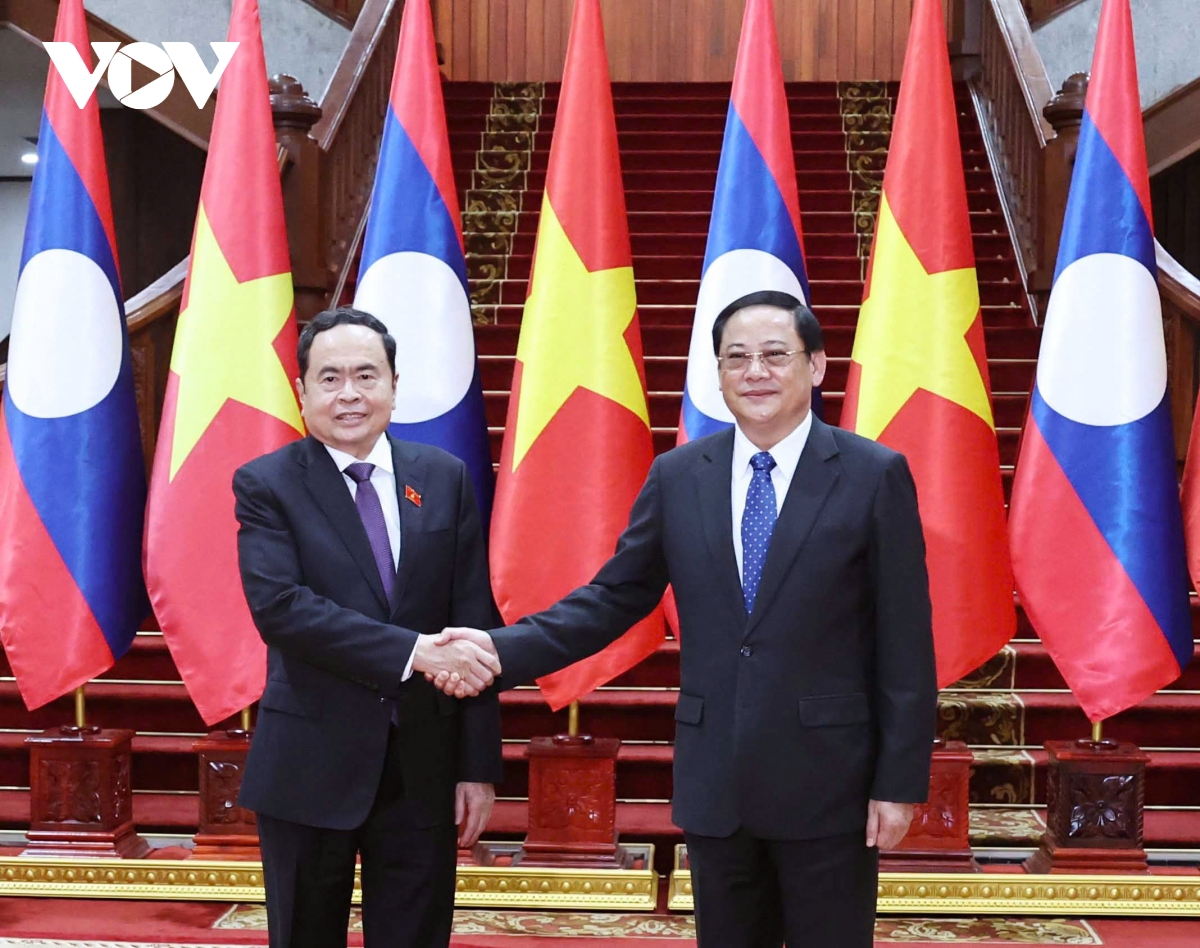 chủ tịch quốc hội trần thanh mẫn hội kiến thủ tướng lào sonexay siphandone hình ảnh 2 chu tich quoc hoi tran thanh man hoi kien thu tuong lao sonexay siphandone hinh anh 2