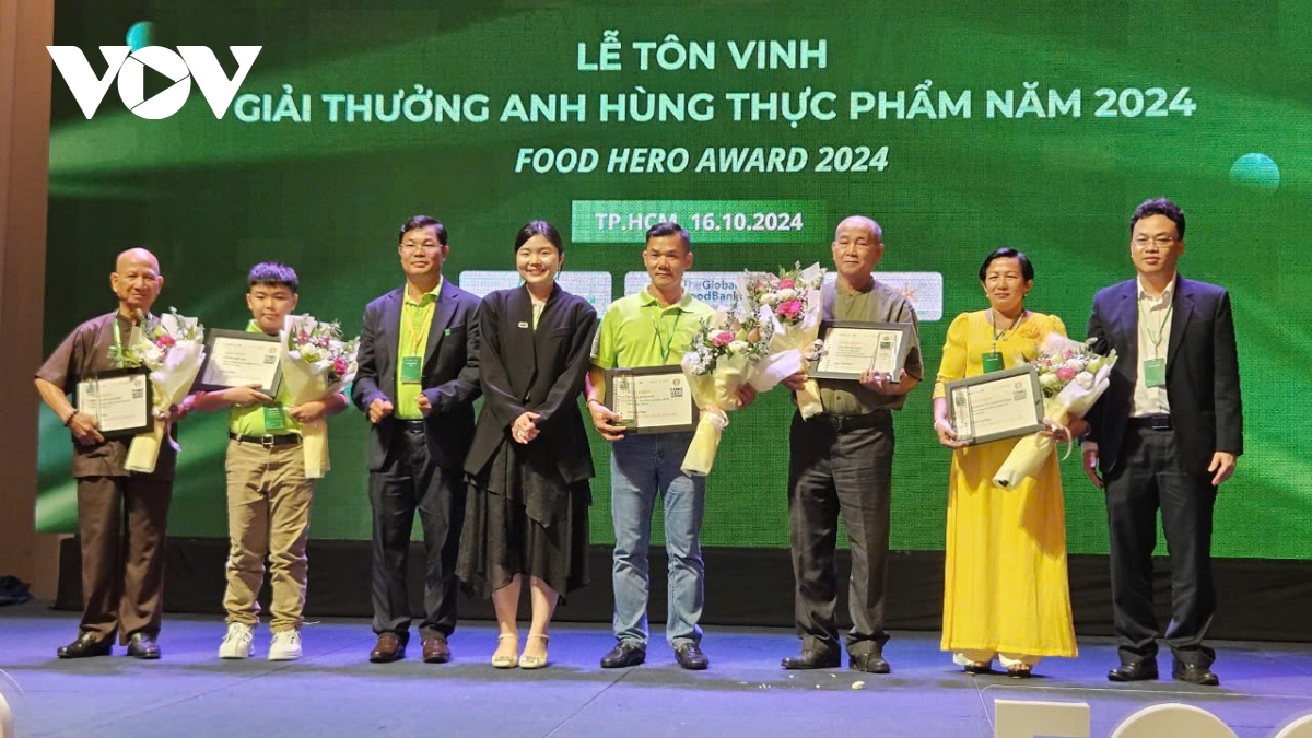 food hero 2024 vinh danh 20 ca nhan, tap the hinh anh 1