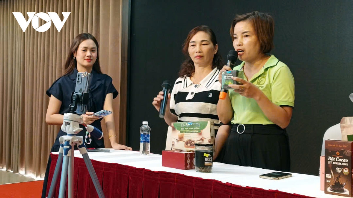Phát triển hợp tác xã từ chuyển đổi số tại Đắk Lắk