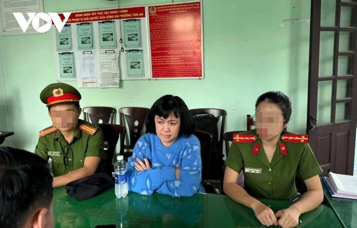bắt tạm giam nguyên tổng giám đốc công ty bách Đạt an hình ảnh 1 bat tam giam nguyen tong giam doc cong ty bach Dat an hinh anh 1