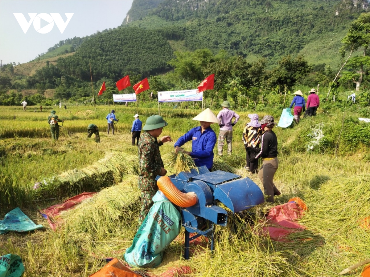 Doi thay tren ban tai dinh cu cua dong bao bien gioi sau tran lu quet lich su hinh anh 7