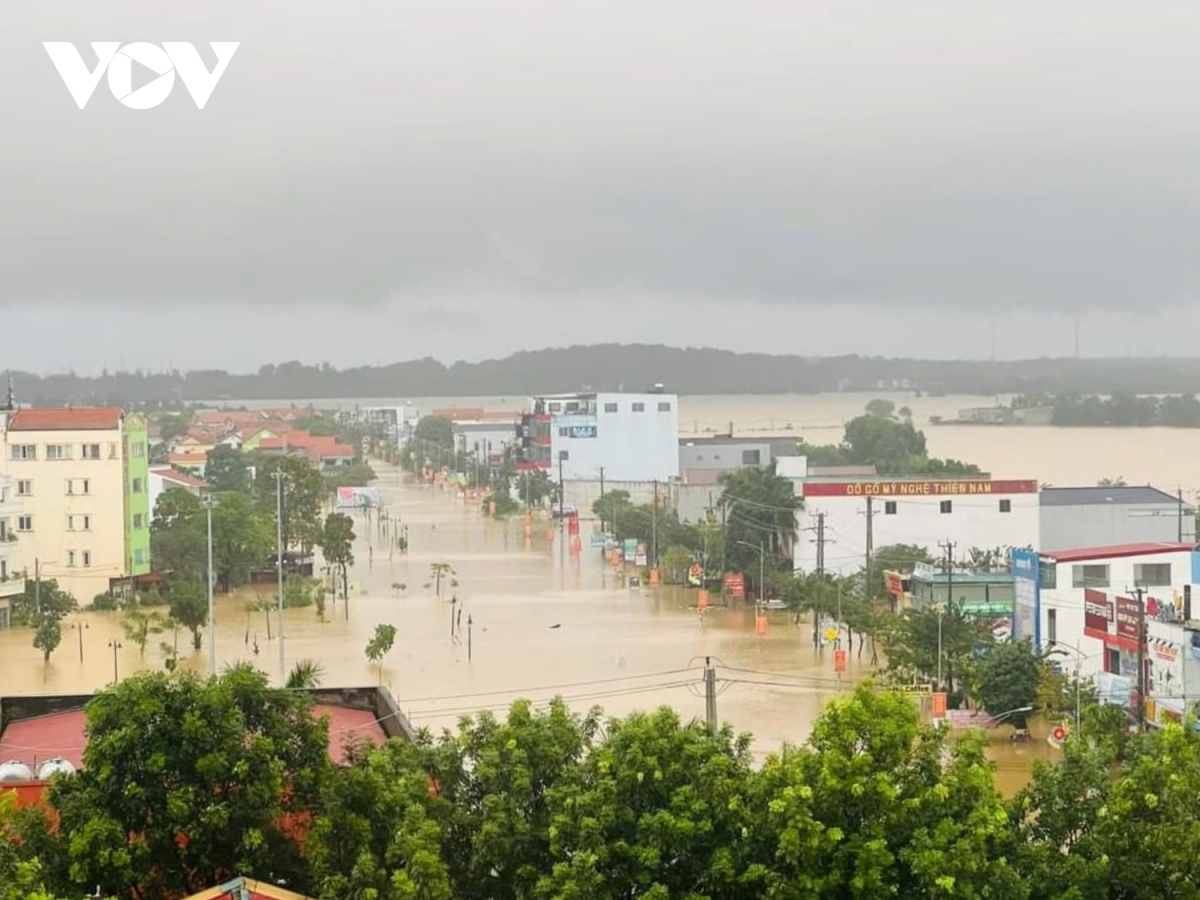 mua lu tai quang binh lam ngap 15.000 nha dan hinh anh 1