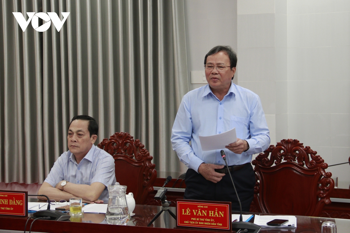 thứ trưởng phùng Đức tiến Để gỡ thẻ vàng iuu, phải nói thật và làm thật hình ảnh 3 thu truong phung Duc tien De go the vang iuu, phai noi that va lam that hinh anh 3